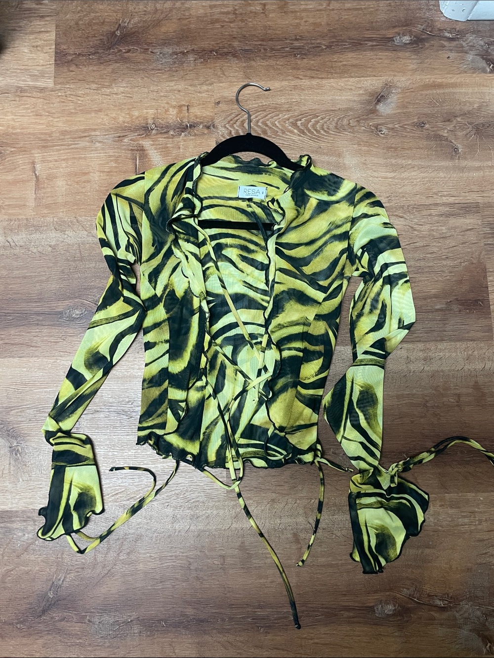 RESA Yellow and Black Tie-Front Long Sleeve Animal-Print Top
